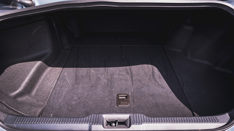 Illustration for article titled The 2019 Toyota Crown Is the RWD Japanese Luxury Cruiser the Avalon Should’ve Been